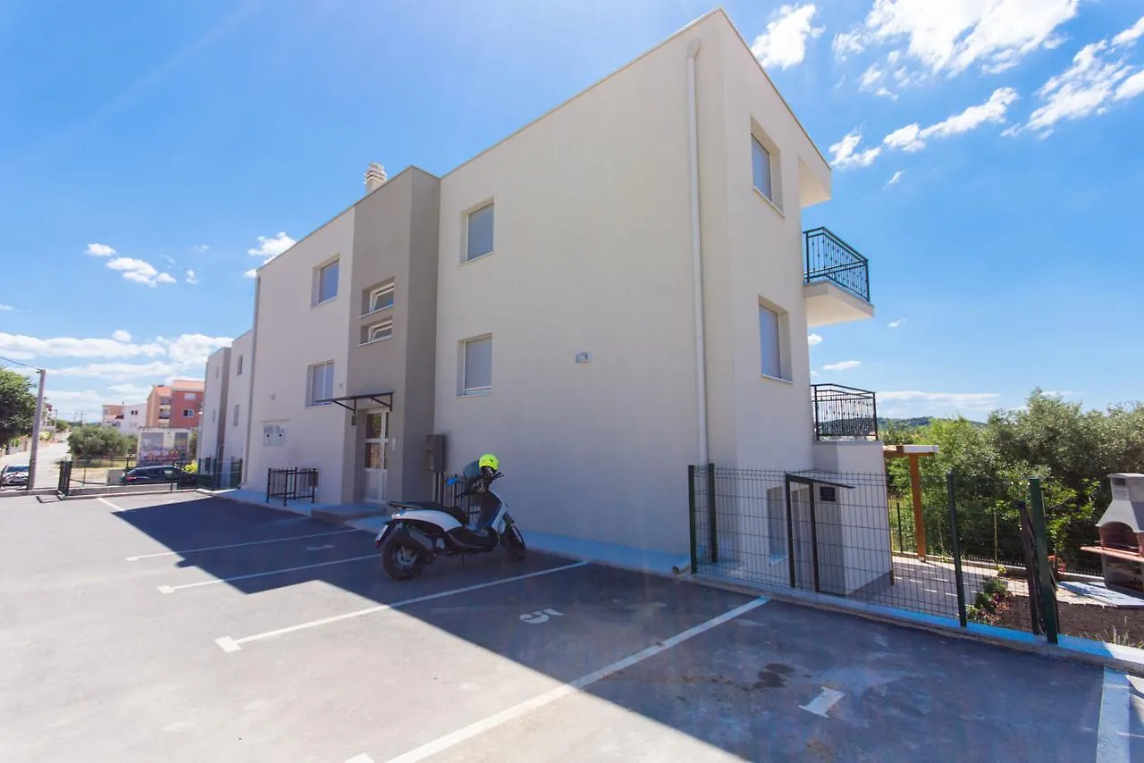 Apartment Uno Trogir 0*,  Kroatien